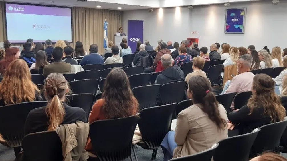 Fundación OSDE entregó diplomas a los egresados del 96° Curso de Asistentes en el Arte de Cuidar
